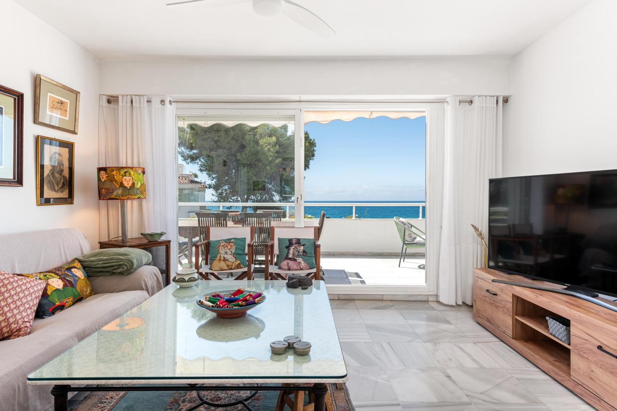Del Mar Apartment